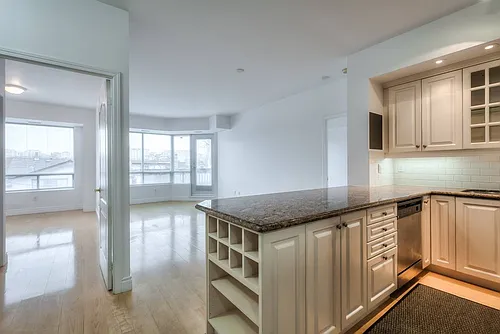 77 McMurrich St #307-U307 Photo 1