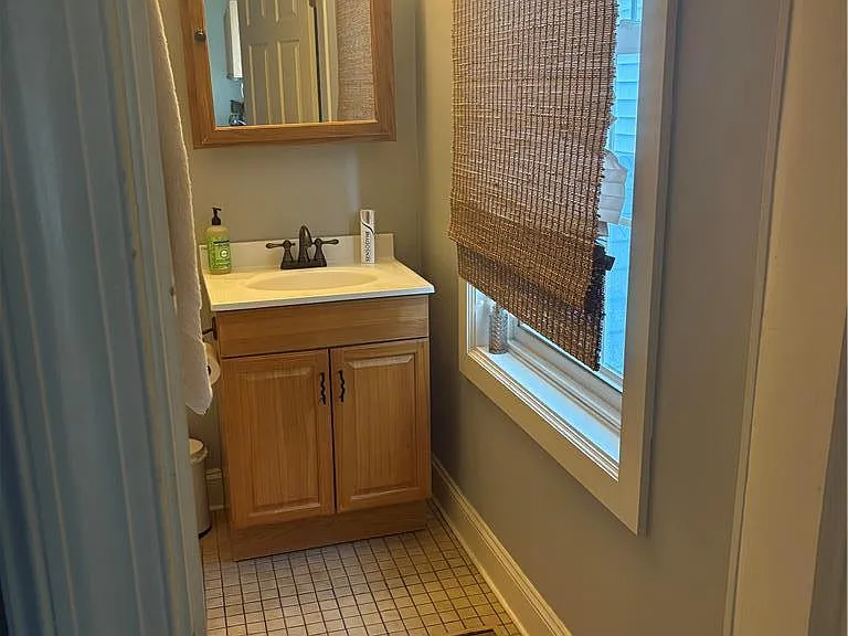 21 E North St #2 — Photo 8