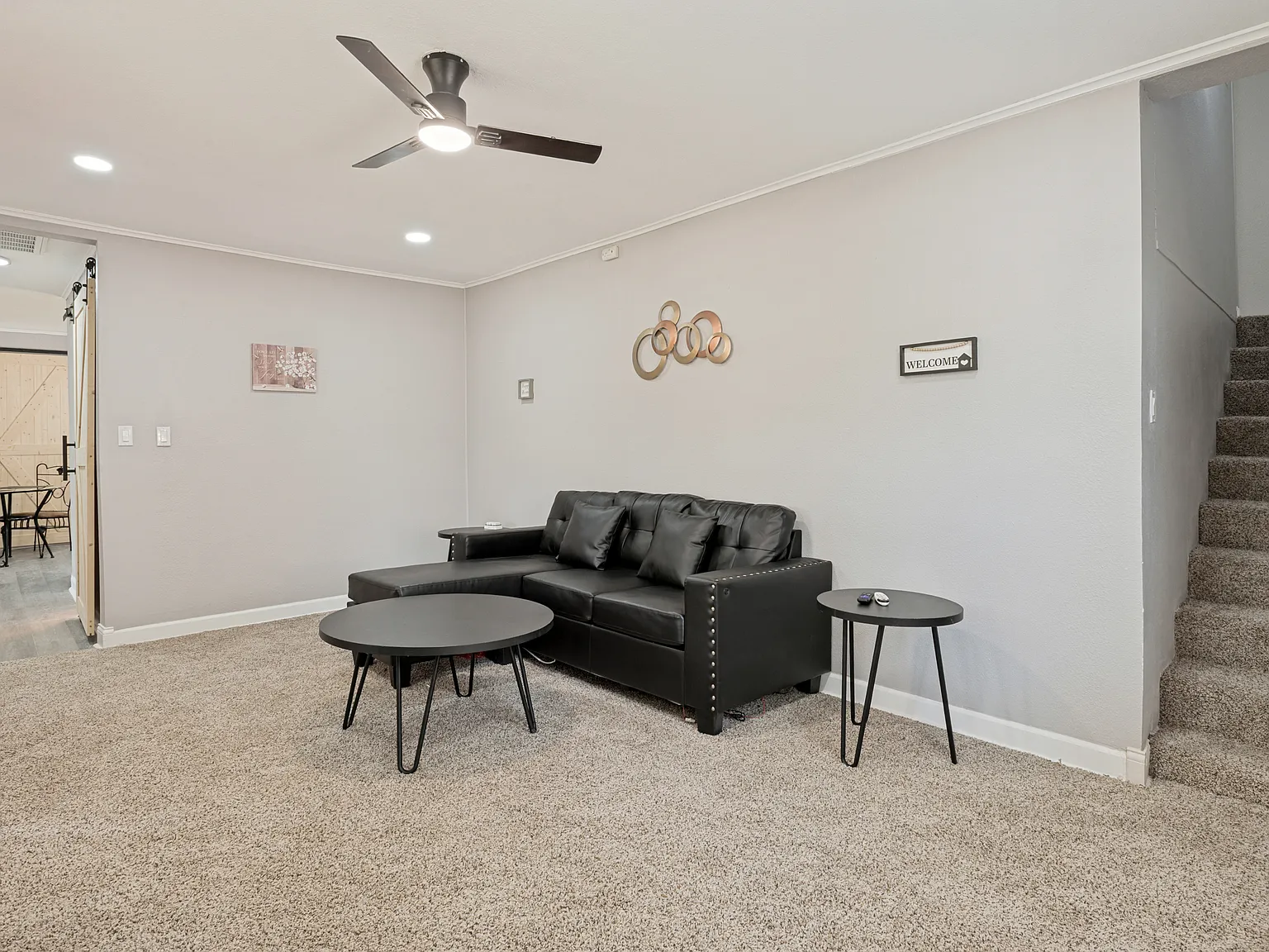3 bed, 1232 sqft, $5,790 — Photo 3