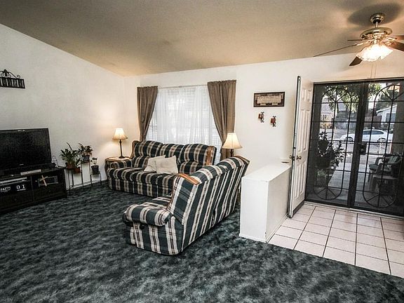5th image of 10996 Live Oak Ln