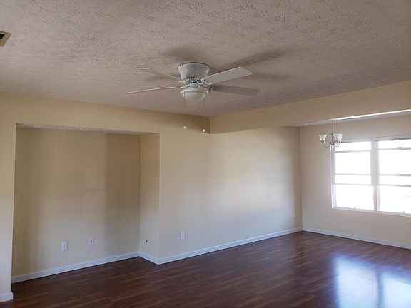 5th image of 7213 Black Mountain Dr