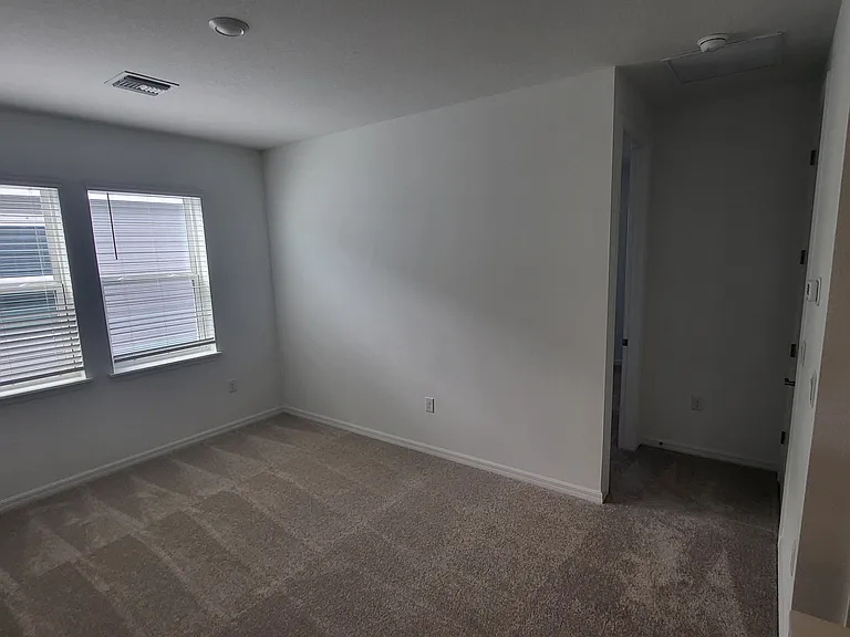 15076 Shady Palms Ln — Photo 25