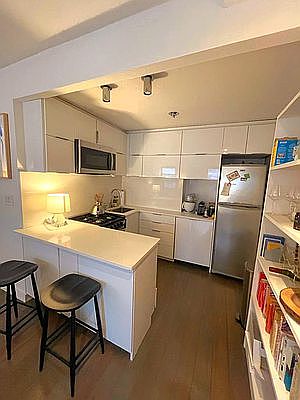 3rd image of 248 10th Ave APT 4A