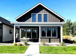 180 W Dustarr Ln, Ponderay, ID 83852