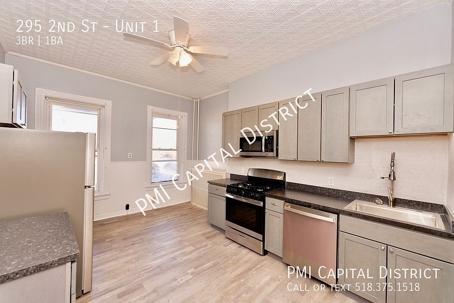 1st image of 295 2nd St Unit 1
