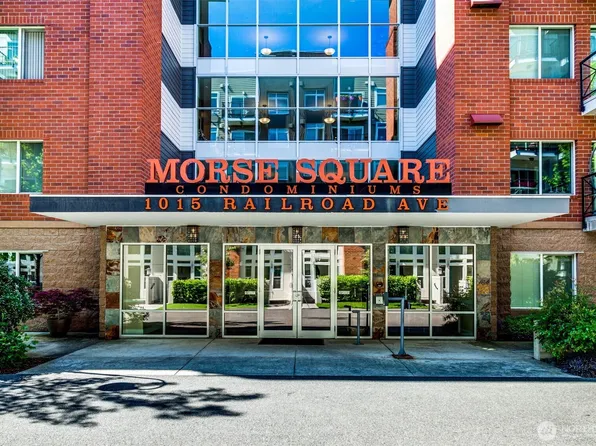 1015 Railroad Avenue #309, Bellingham, WA 98225