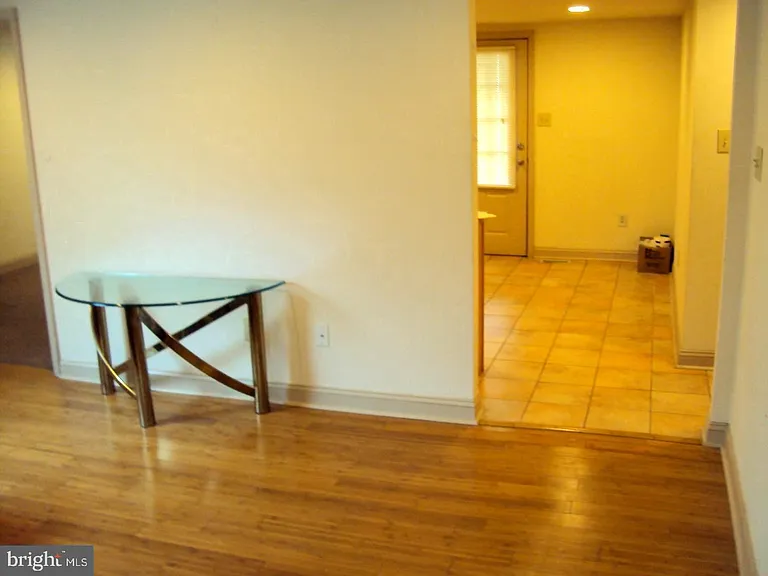 18 Chapel Ave #A — Photo 5