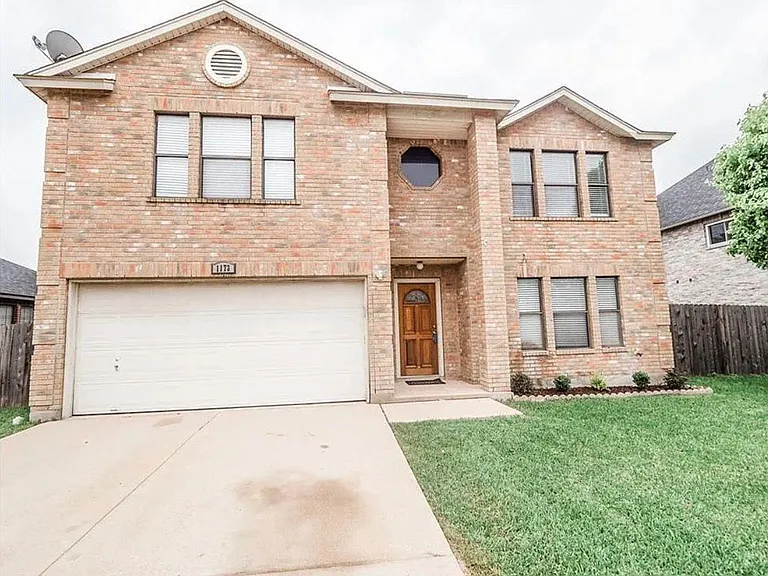 1173 Forest Bluff Trl — Photo 2