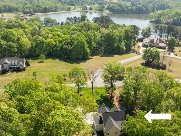30 Park Meadow Ln, Youngsville, NC 27596