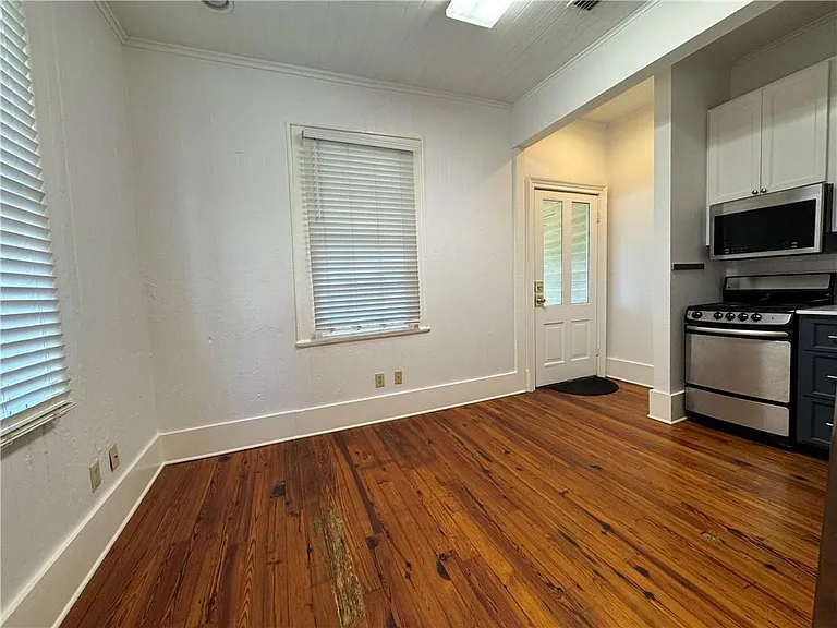808 Dauphin St #C — Photo 8