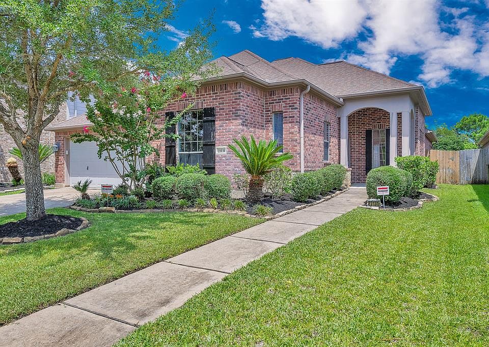 1st image of 23131 Tranquil Springs Ln