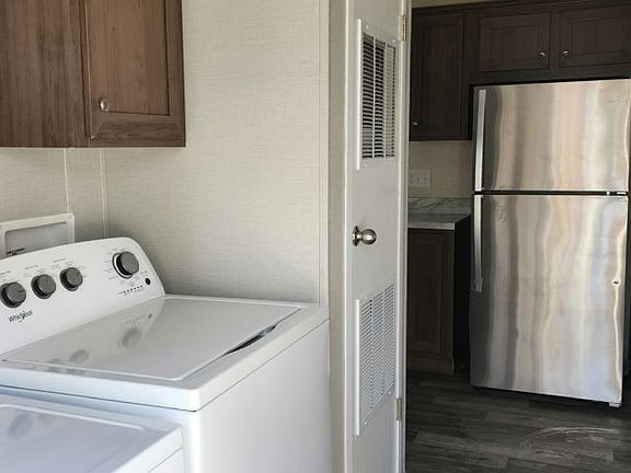 5th image of 173 Birch Ct