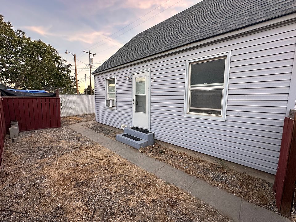 1st image of 218 N 8th Ave #B