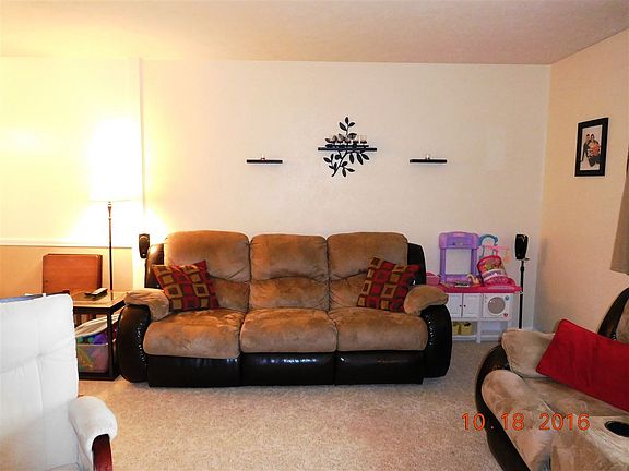5th image of 18371 Coventry Ct