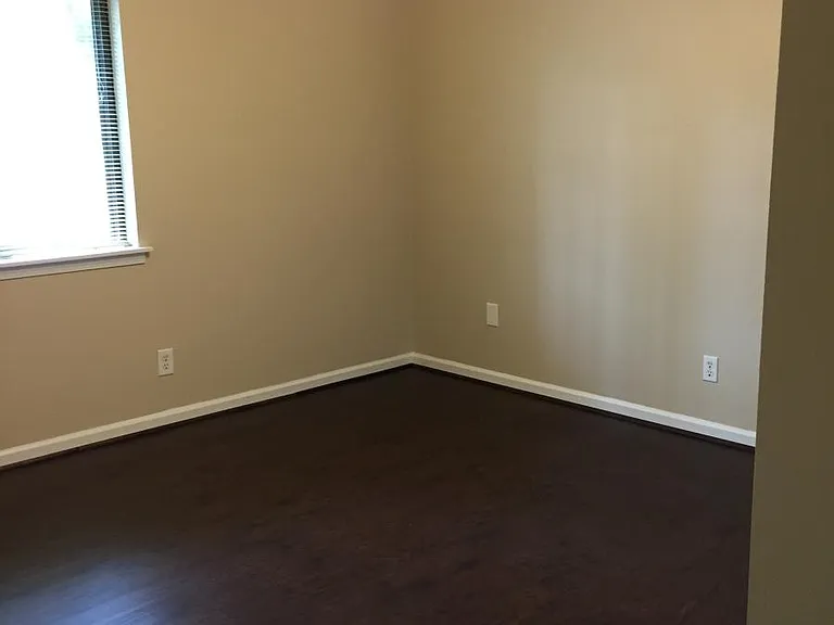 678 Shagbark Ct SE — Photo 18