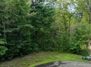 140 Autumn Fern Ln, Ellijay, GA 30536