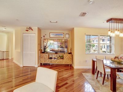 738 NE 90th St UNIT 202, Miami, FL, 33138