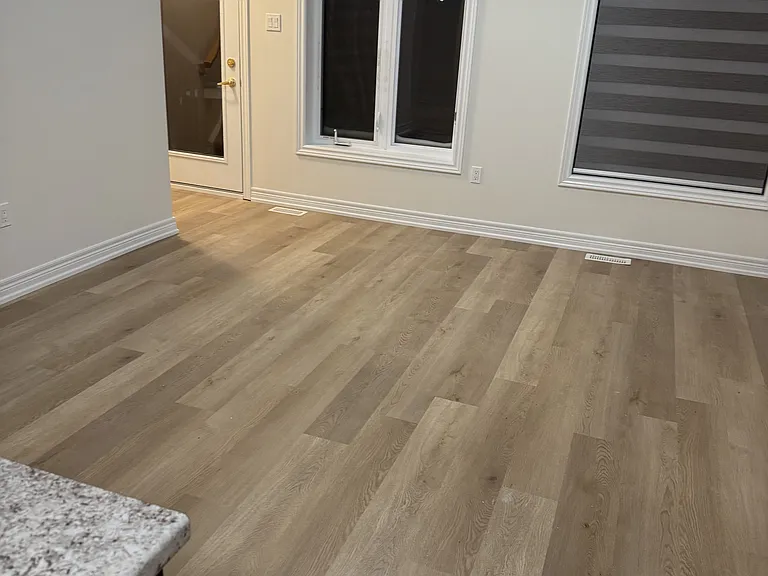 37 Winterton Ct W — Photo 8