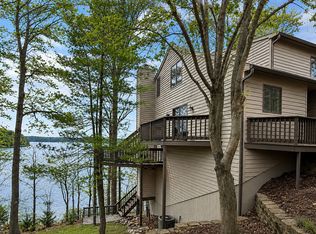 2072 E Waters Edge Dr #15, Bloomington, IN 47401