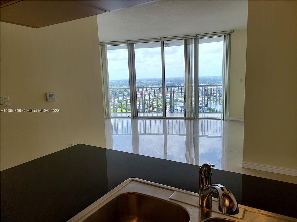 1st image of 1750 N Bayshore Dr APT 3715