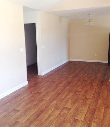 5th image of 217 Mary High Dr