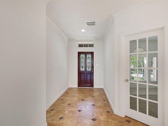 3rd image of 17210 Williams Oak Drive