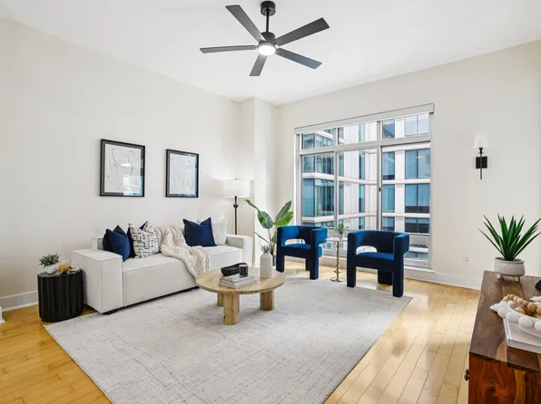 603 Davis St APT 2007, Austin, TX 78701