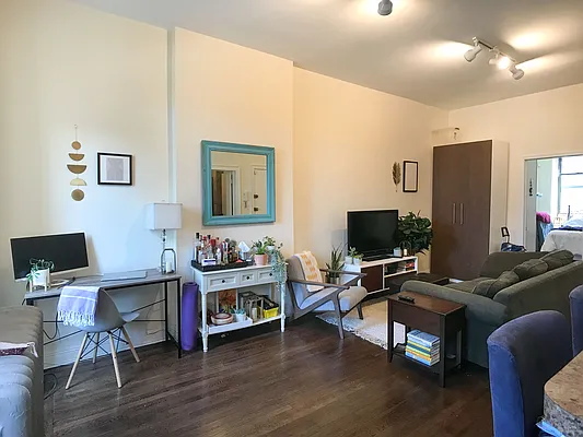 Rented by Corcoran | media 5