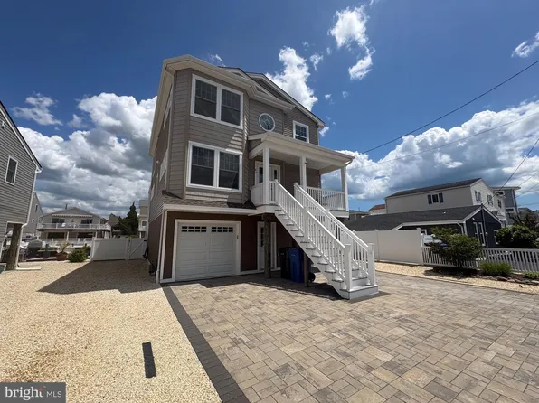 41 Harry Dr, Manahawkin, NJ 08050