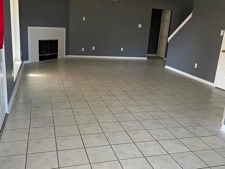 1401 Helmsley Dr — Photo 12