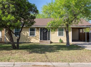 1621 Mangum St, Mission, TX 78572