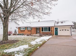 303 Sunset Pl, Neillsville, WI 54456