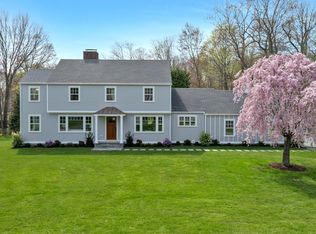 4 Rabbit Ln, Darien, CT 06820