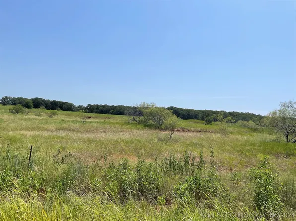 10 El Dorado Rd, Ardmore, OK 73401