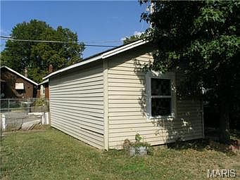 2nd image of 1139 Veronica Ave