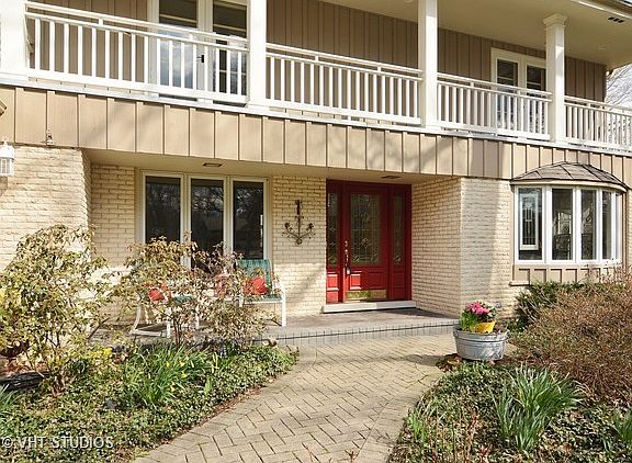 2nd image of 1537 Circle Ln