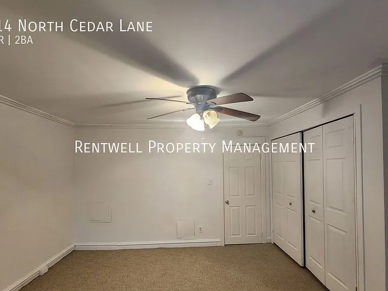 114 N Cedar Ln — Photo 10