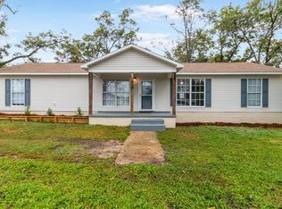 909 Davis Street Ext, Ashford, AL 36312