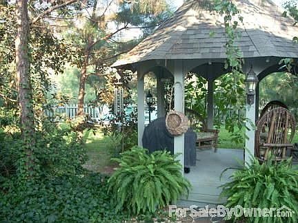 2nd image of 6179 Beechgrove Ln