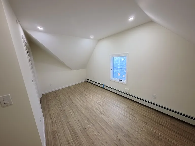 11 Adams St #3 — Photo 4