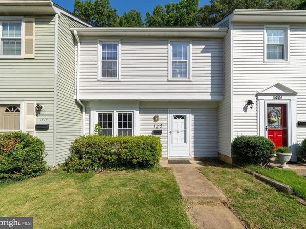 1412 Foxwood Ct