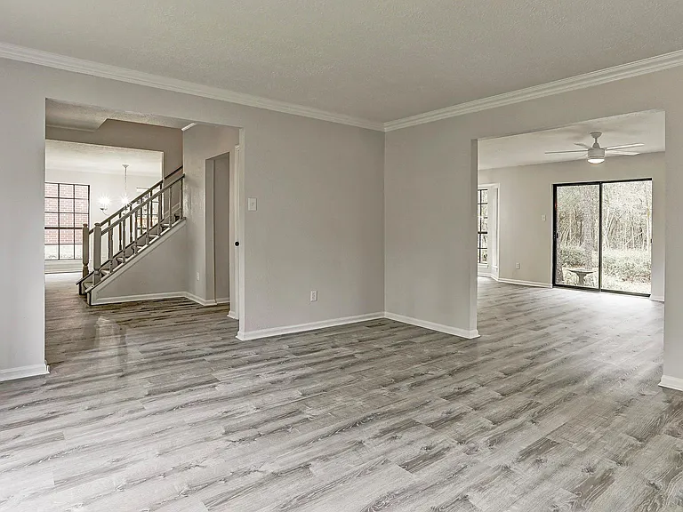 2 Eagle Rock Pl — Photo 3
