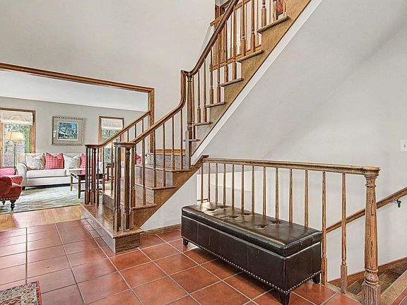 5th image of 1694 Bollum Cir