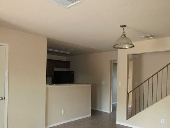 5th image of 5744 Saluki Dr