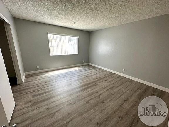 4th image of 13535 Yukon Ave APT 29
