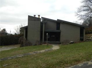 123 McGregor Dr, Canonsburg, PA 15317
