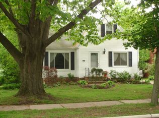 1700 Winchester Rd, Lyndhurst, OH 44124