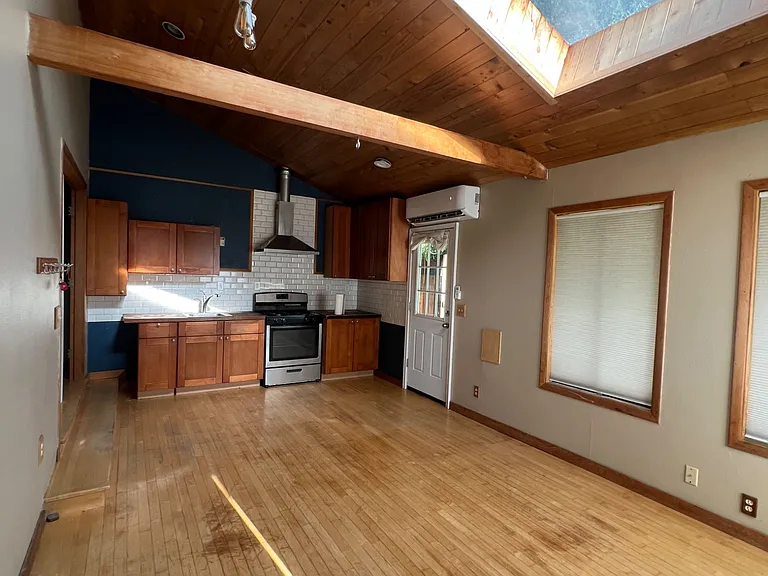 15915 115th Ave SW #A — Photo 19