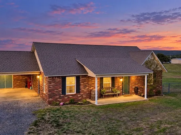 338 Russellville Rd, Quinton, OK 74561
