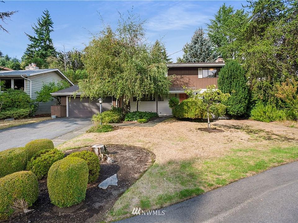 1st image of 5010 NE 194th Pl